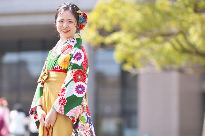 卒業式の記念写真撮影