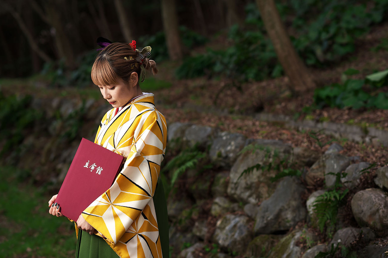 卒業式の記念写真撮影